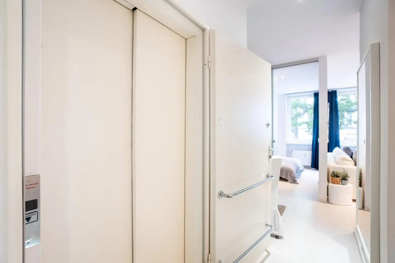 Komplette 2 Zimmer Wohnung Zentral Neben Oktoberfest Munich 0*,  Germany